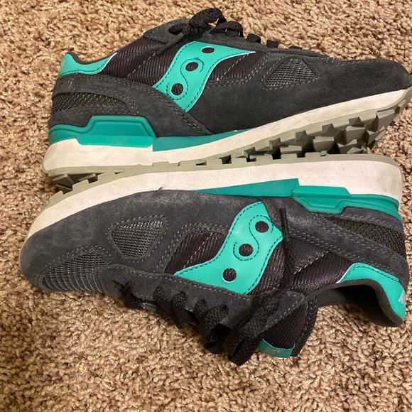 Saucony Shadow size 6.5 - Picture 1 of 5